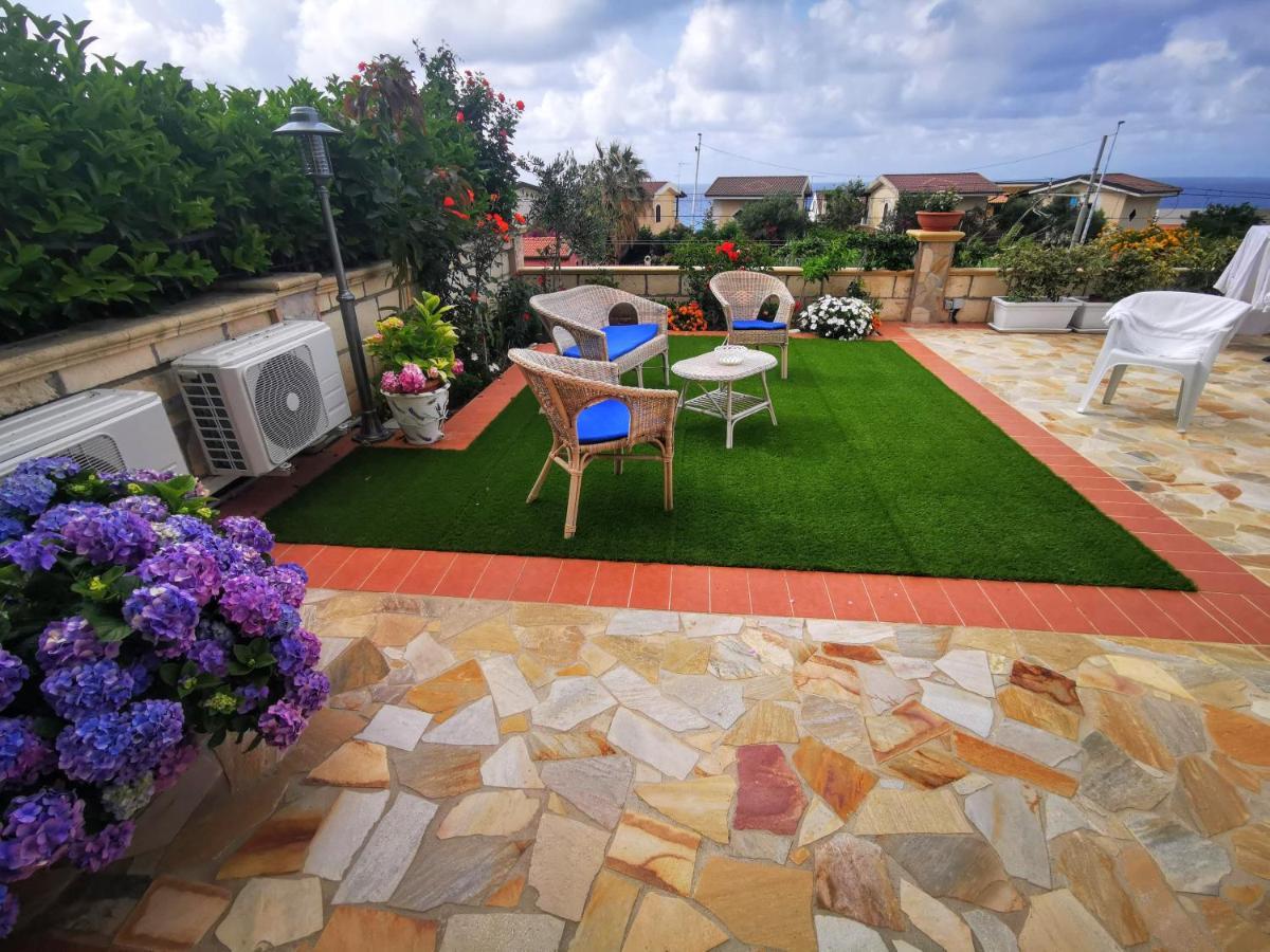Casa Vacanze Villa Mimosa- Per Le Vacanze Vicino A Tropea Briatico Eksteriør billede